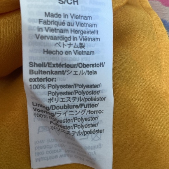 J Crew floral ruffle short sleeve too S NWT - Picture 6 of 7